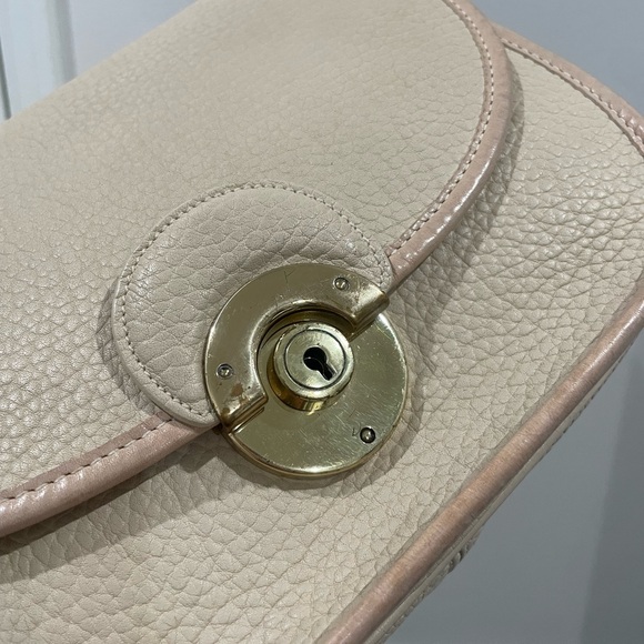 Vintage Dooney & Bourke Compartment Flap Bag in Bone with Bone Trim - Picture 13 of 13